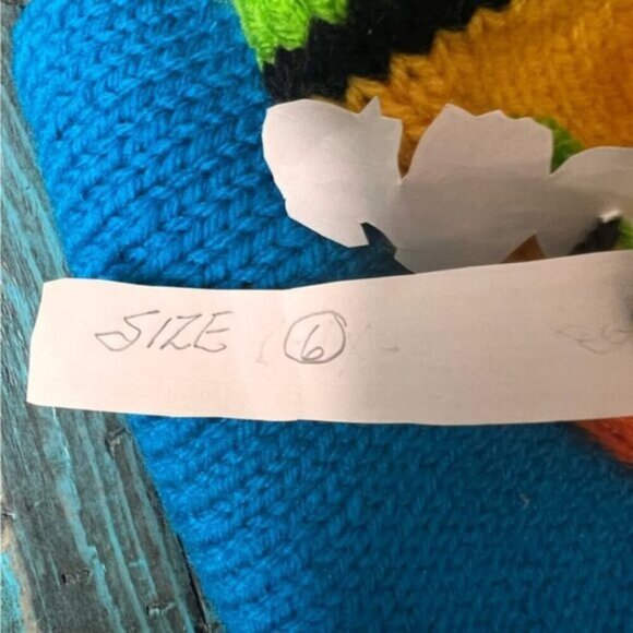 Handmade Knit Crew Neck Rainbow Colourblock 80s Inspired Sweater Size 6 - Picture 9 of 9